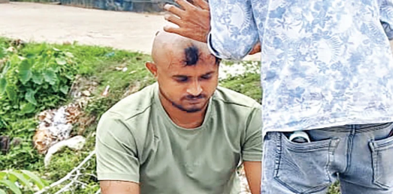নির্বাচনের আগে চ্যালেঞ্জ, রেজাল্টের পর ন্যাড়া হলেন হিঙ্গলগঞ্জের যুবক