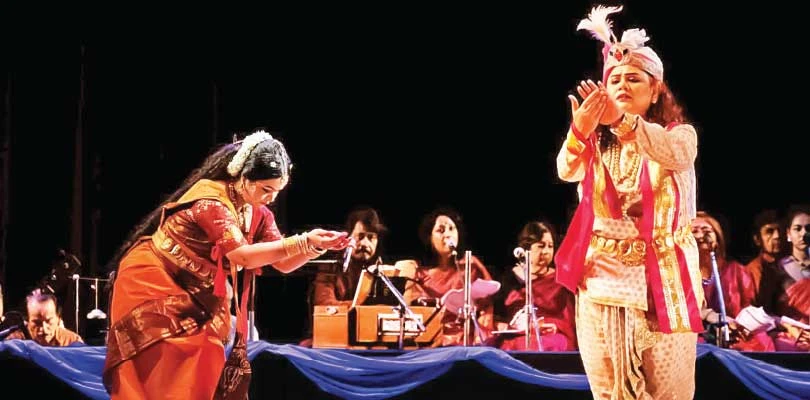 সালংকারা নিবেদিত রবীন্দ্র সন্ধ্যা