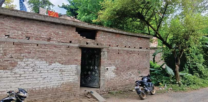 ডোমকলে বনদপ্তরের জমিতে বাড়ি, উচ্ছেদের নোটিসে উদ্বেগে বাসিন্দারা