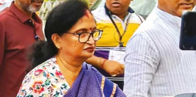 এবার মমতা সঙ্গ ছাড়লেন চন্দ্রিমাও, রাজ্য সভানেত্রীর পদে ইস্তফা , যোগ বিদ্রোহী শিবিরে