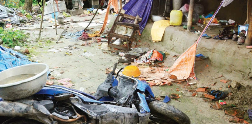 শান্তনুর বিরুদ্ধে সরব স্থানীয়রা, বাড়িতে ভাঙচুর
