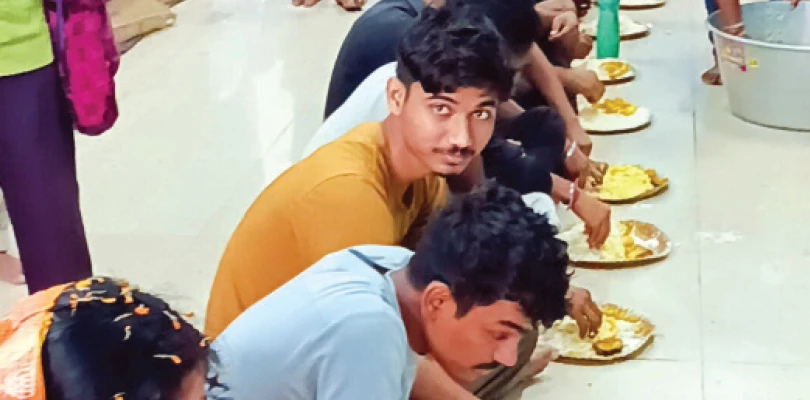 বিষ্ণুপুরে ‘মা আহার’ ক্যান্টিন চালু, পাঁচ টাকায় মাছ-ভাত