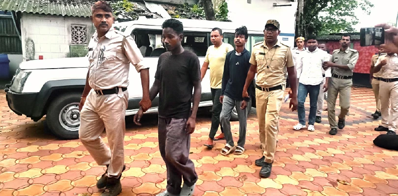 নারায়ণগড়ে গণপিটুনিতে যুবকের মৃত্যু, গ্রেপ্তার চার