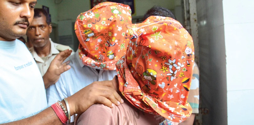 ৩৫টি আঘাত, যৌন নির্যাতন, বেঁচে ছিল জলে ফেলার সময়ও, ময়নাতদন্তের রিপোর্ট, গ্রেপ্তার আনন্দও