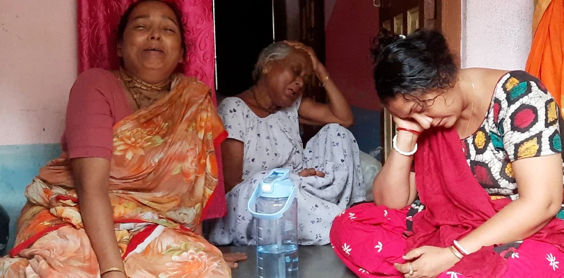 দোকানেই রক্তাক্ত অবস্থায় পড়ে স্বর্ণ ব্যবসায়ীর দেহ, খুনের অভিযোগ পরিবারের