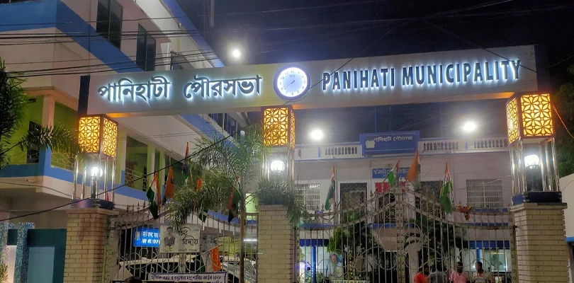 কাউন্সিলাররা ব্যস্ত জামিন নিতে, জল-জঞ্জালে নরককুণ্ড পানিহাটি