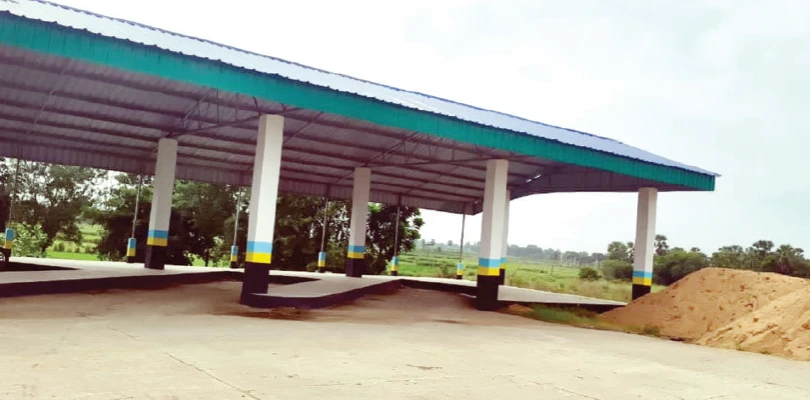 খড়গ্রামে বাস টার্মিনাসের দ্বিতীয় পর্যায়ের কাজ শুরু, খুশির হাওয়া