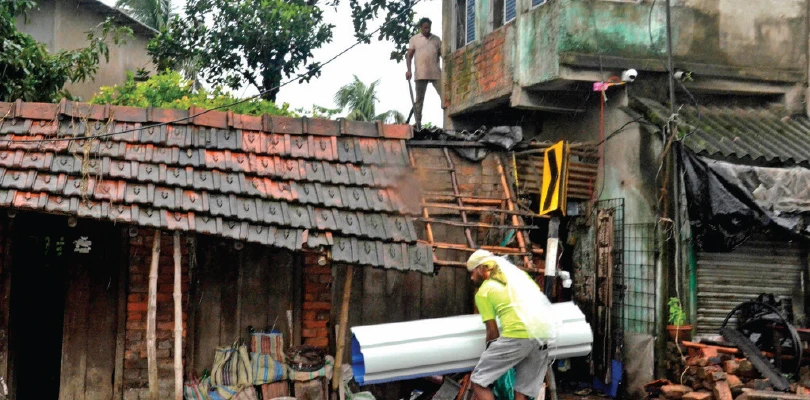 গণপিটুনিতে নিহতের বাড়ি মেরামতি প্রশাসনের