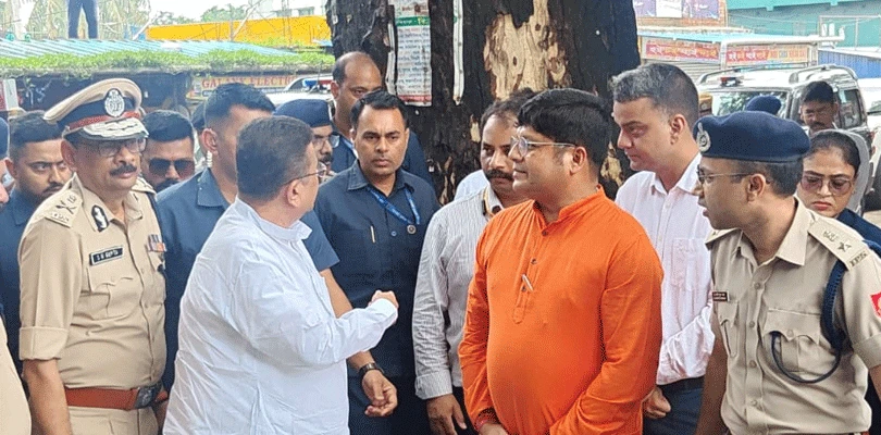 সূর্যপুরে নির্যাতিতার বাড়িতে এসে পৌঁছলেন মুখ্যমন্ত্রী শুভেন্দু অধিকারী