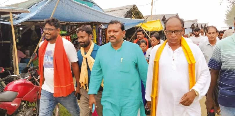 খেজুরির স্বাস্থ্যকেন্দ্র, শিক্ষা প্রতিষ্ঠান, ফেরিঘাট পরিদর্শন করে দ্রুত পদক্ষেপের আশ্বাস বিধায়ক ও সভাধিপতির