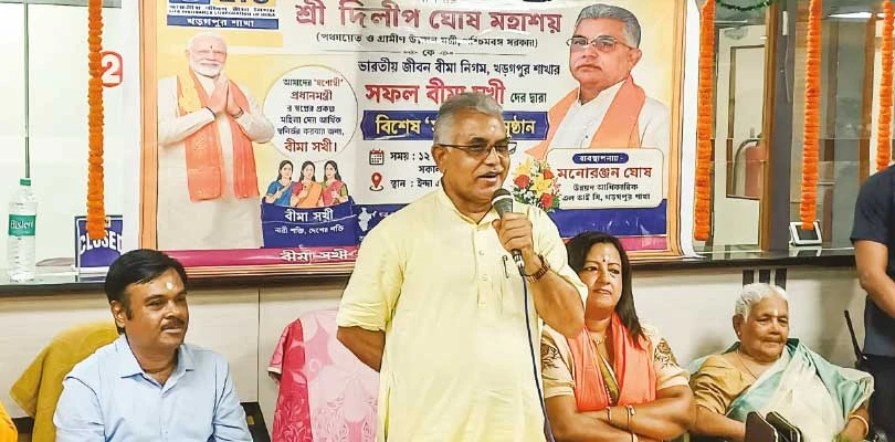 খড়্গপুর পুরসভাকে ৭ দিন সময় দিলীপের, ‘কাজ দেখতে চাই, না হলে অন্য ব্যবস্থা হবে!’