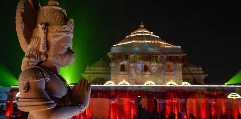 মন্দিরে সৎ ও রামভক্ত সিইও চেয়ে বিজ্ঞাপন