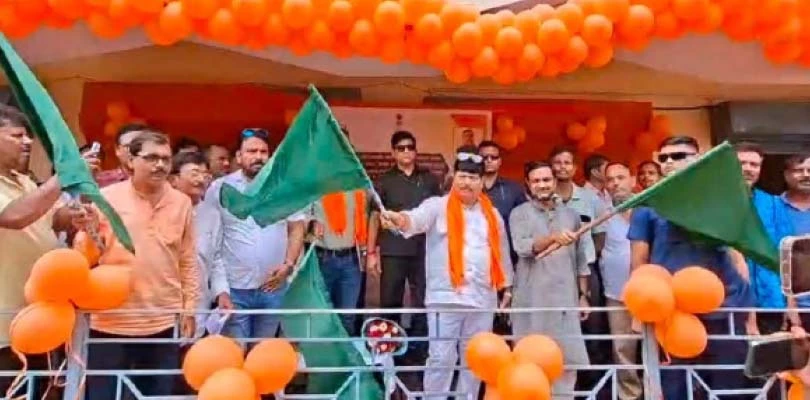 শীঘ্রই পথে নামছে ৪৬৮টি নয়া আধুনিক মানের সরকারি বাস, বারাকপুর-ধর্মতলা নতুন রুট উদ্বোধন অর্জুনের