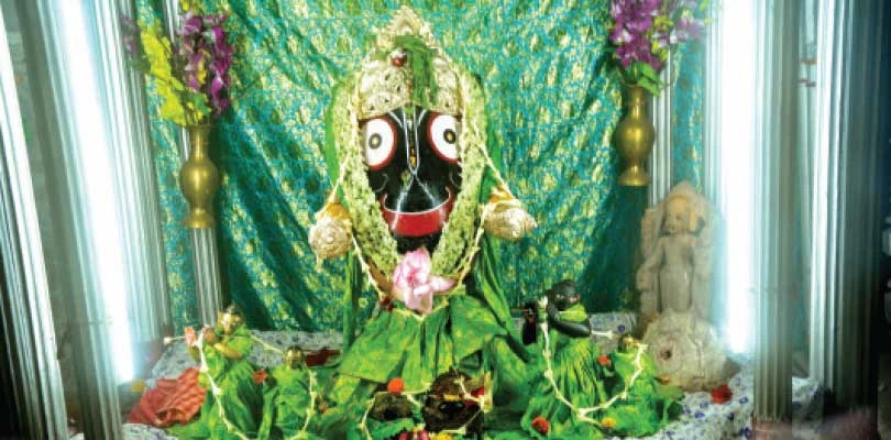 স্বামীজির পাড়ায় ২০০ বছরের মন্দির, রথে ওঠেন না জগন্নাথ