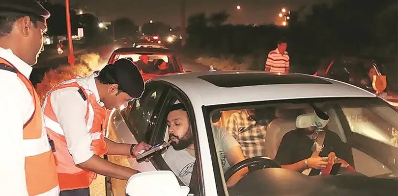 অত্যাধুনিক সেন্সরযুক্ত ৫০টি ব্রেদ অ্যানালাইজার কিনছে কলকাতা পুলিশ
