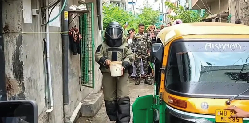 রাজারহাটের বাড়িতে ভয়াবহ বিস্ফোরণে জখম ১, অভিযুক্ত কানা শামিম গ্রেপ্তার, ঘটনাস্থলে এনআইএ