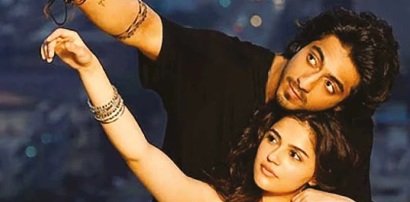বর্ষপূর্তিতে বিতর্কে