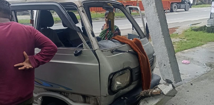স্কুল পড়ুয়া ভর্তি পুলকারে ধাক্কা কন্টেনারের, জখম ৯ শিশু, সংকটজনক অবস্থায় এক
