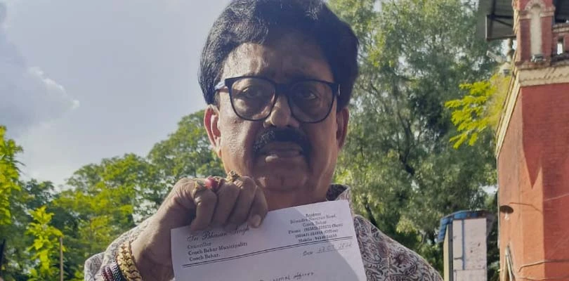 কাউন্সিলর পদ থেকে ইস্তফা ভূষণ সিংয়ের