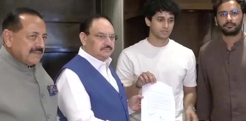 কেন্দ্রের সঙ্গে সিজেপির বৈঠক, আগামীকাল কেন্দ্রীয় শিক্ষামন্ত্রীর ইস্তফা নিয়ে চূড়ান্ত সিদ্ধান্ত