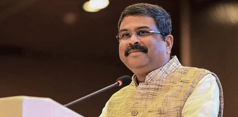 পদত্যাগ করলেন কেন্দ্রীয় শিক্ষামন্ত্রী ধর্মেন্দ্র প্রধান