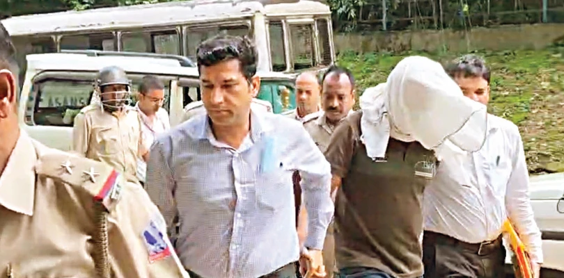 গোলামদের চাকরির টোপে বিদেশে, সাইবার চাঁইদের খপ্পরে ভারতীয়রা