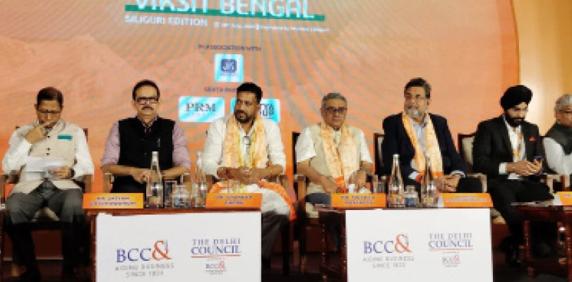 উত্তরে নিশ্চিন্তে বিনিয়োগ করুন: মন্ত্রী স্বপন দাশগুপ্ত