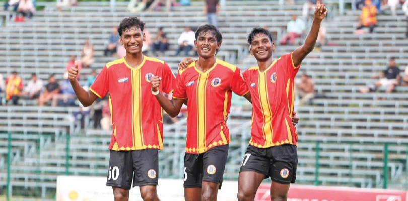 পাঠচক্রকে পাঁচ গোলের মালা পরাল ইস্ট বেঙ্গল, ভারত গৌরব পুরস্কার পাচ্ছেন সঞ্জীব সান্যাল ও প্রীতম চক্রবর্তী