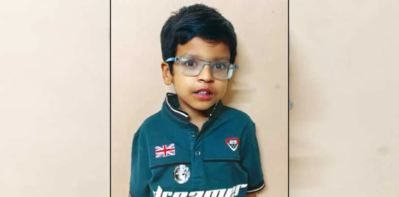 বিশ্বের নানা দেশের রাজধানী, মুদ্রা ঠোঁটস্থ ছাতনার একরত্তি প্রিয়মের