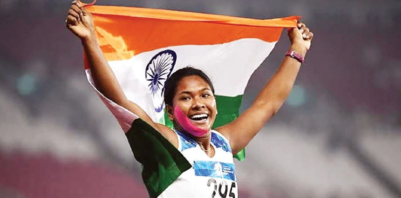 ভারাক্রান্ত হৃদয়ে অবসর ঘোষণা স্বপ্না বর্মণের