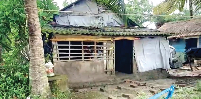 পালাবদলের পর সরকারি প্রকল্পে পাকা বাড়ি  তৈরির স্বপ্ন দেখছেন মৌসুনি দ্বীপের বাসিন্দারা