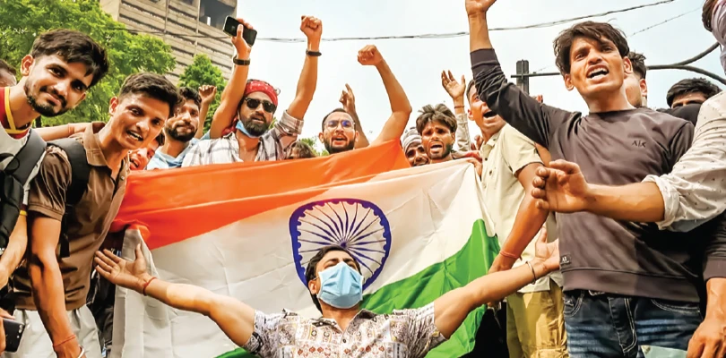 রাজনৈতিক দলের গণ্ডি পেরিয়ে এক নয়া পরিসর