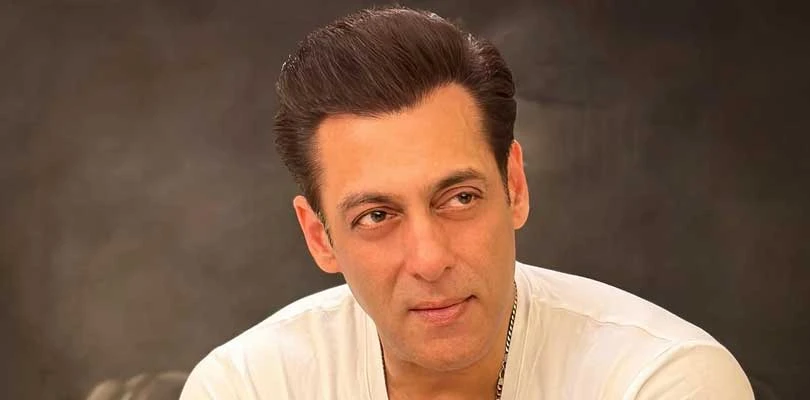 পারিশ্রমিক  কমালেন সলমন