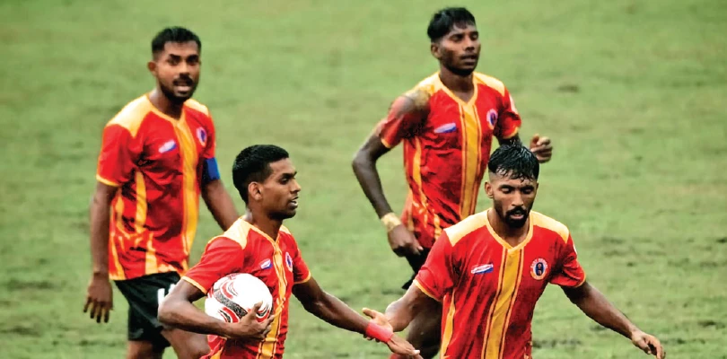 ঘরোয়া লিগে হার বাঁচাল ইস্ট বেঙ্গল, প্রবল বৃষ্টির জেরে প্রায় ৩০ মিনিট বন্ধ রইল ম্যাচ