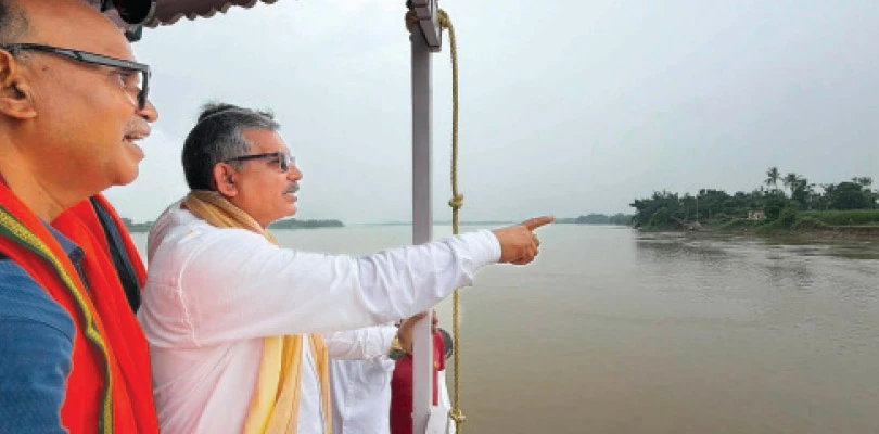 স্যান্যালচর পরিদর্শনে বিধায়ক