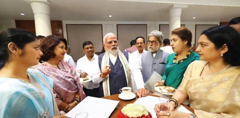 সাংসদদের গতিবিধিতে নজরদারি, সুদীপ-কাকলিদের রিপোর্ট কার্ড ধরাল মোদি সরকার