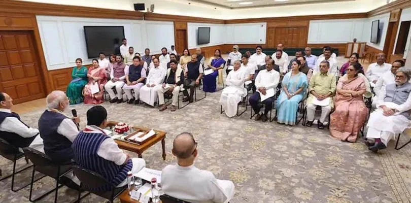 প্রধানমন্ত্রী সঙ্গে প্রাতঃরাশে সুদীপ-কাকলি-শতাব্দীরা, স্মরণীয় দিন বললেন রচনা