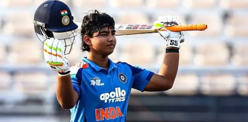 বৈভবে মজেছেন ব্রেট লি