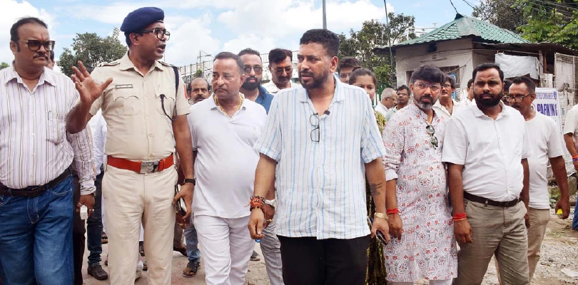 সরকারি টাকা তছরুপ! প্রাক্তন কাউন্সিলারদের নামে এফআইআরের নির্দেশ শংকর ঘোষের