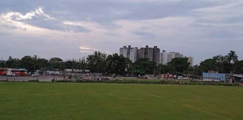 বাটায় স্টেডিয়াম সংস্কারে ক্রীড়ামন্ত্রীর কাছে আরজি
