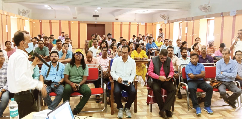 অ্যাকাডেমিক ক্রেডিট ট্রান্সফারের সমস্যায় ভুগছে রাজ্যের কলেজ ও বিশ্ববিদ্যালয়গুলি, জাতীয় শিক্ষানীতি প্রসঙ্গে জানালেন বাঁকুড়া বিশ্ববিদ্যালয়ের উপাচার্য