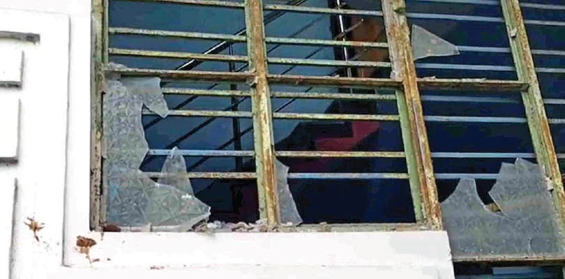 বারাসতে প্রাক্তন কাউন্সিলারের বাড়িতে দুষ্কৃতী-হামলা, চাঞ্চল্য