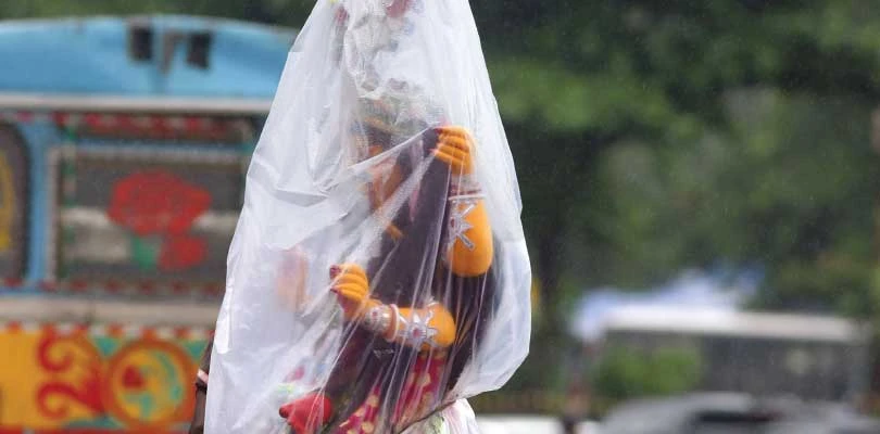 এবার কুমোরটুলিতে থিমের প্রতিমার বরাত কম, বেড়েছে সাবেকি ও একচালার চাহিদা