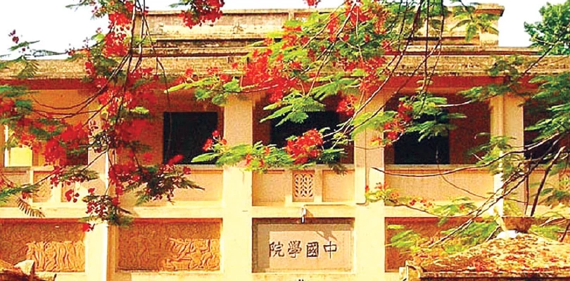 বিশ্বভারতী: অধ্যাপকদের কাজের রিপোর্ট চালুর সিদ্ধান্তে আপত্তি