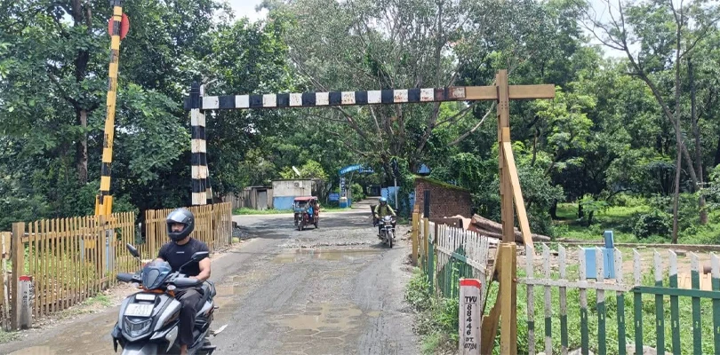 আজ থেকে ৩১আগস্ট পর্যন্ত ১০ টা থেকে সন্ধ্যা ৬টা পর্যন্ত বন্ধ থকবে ছড়রা লেবেল ক্রসিং, বিজ্ঞপ্তি দক্ষিণ-পূর্ব রেলের