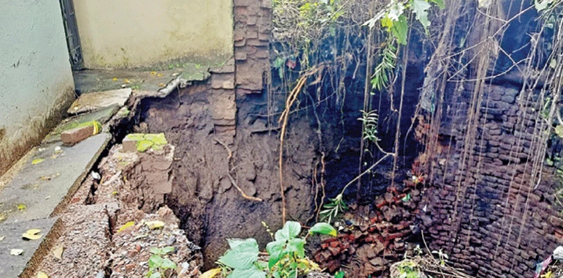 খনি অঞ্চলে নামছে ধস, বাড়ছে আতঙ্ক