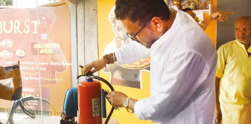সুরক্ষায় ত্রুটি মিললেই সিল হোটেল, রেস্তরাঁ, শপিংমল