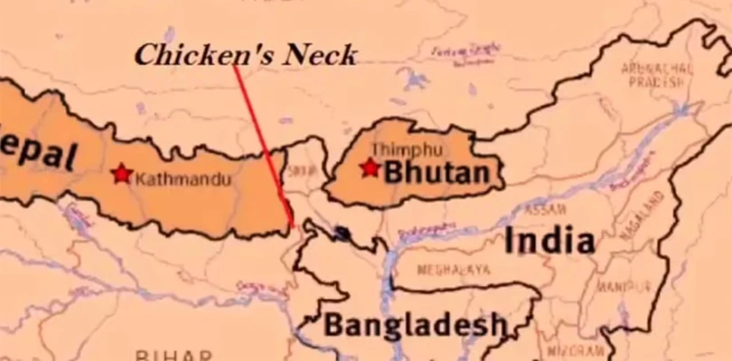 ‘চিকেনস নেক’ শিলিগুড়ির সুরক্ষায় গড়ে তোলা হয়েছে ত্রিকোণীয় নিরাপত্তা ব্যবস্থা, জমির জন্য মমতার হাত-পা ধরে ক্লান্ত হয়ে যাই: অমিত শাহ