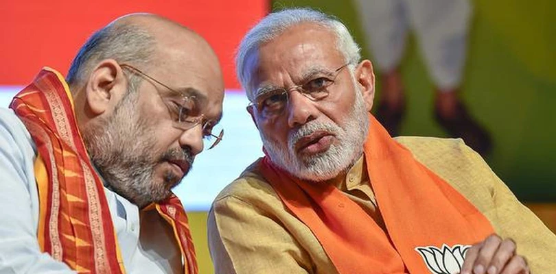 ‘তোলাবাজ’ ২৪ বিধায়ক শাস্তির মুখে! মোদি-শাহের সিদ্ধান্তের অপেক্ষা