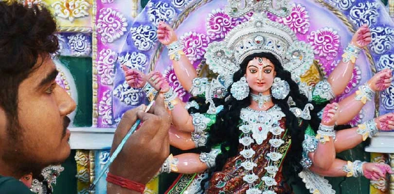 অগ্নিভর চার ফুট ২ ইঞ্চির মা দুর্গার এবার জাপান পাড়ি, খুশি কৃষ্ণনগরের শিল্পীমহল